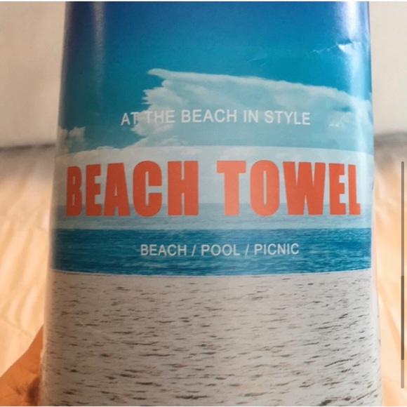 Tropical 🌴 Summer Round Beach 🏖 Towel NWT - Picture 4 of 7
